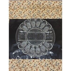 Vtg LE Smith Cut Glass Deviled Egg Plate Relish Platter Pineapple Round 10.5"